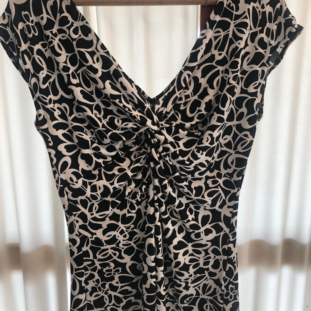 Short sleeve top